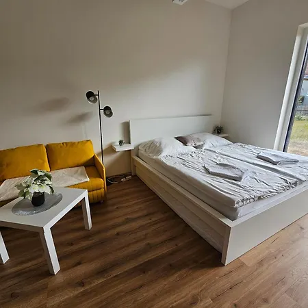 Lägenhet Meridiem Komarovska *